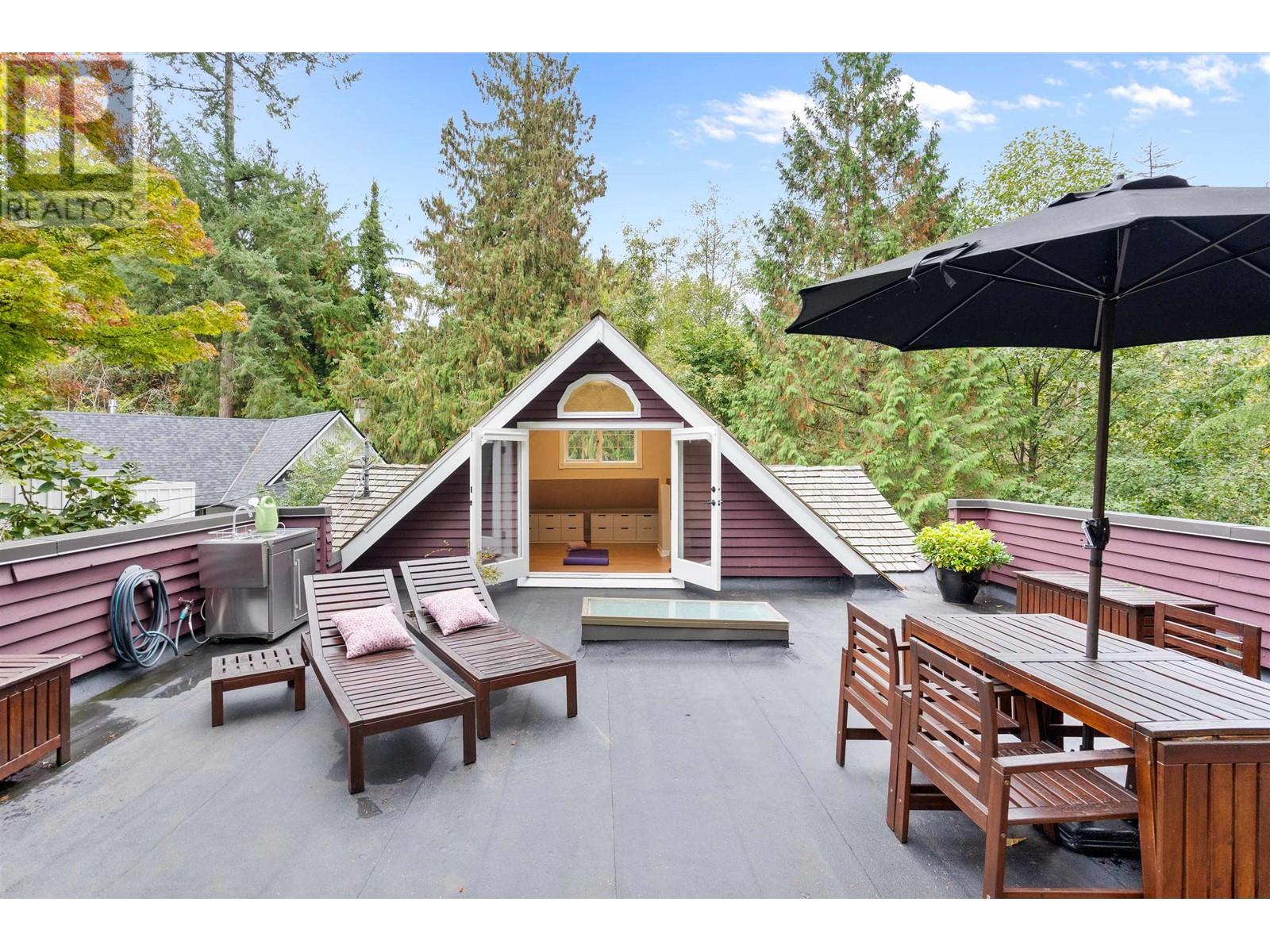 1956 Wolfe Street, North Vancouver, British Columbia  V7M 2Z3 - Photo 18 - R2825633