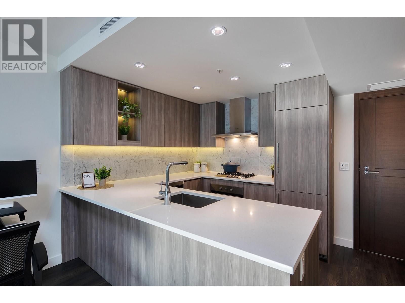 709 455 Sw Marine Drive, Vancouver, British Columbia  V5X 0H3 - Photo 4 - R2830250