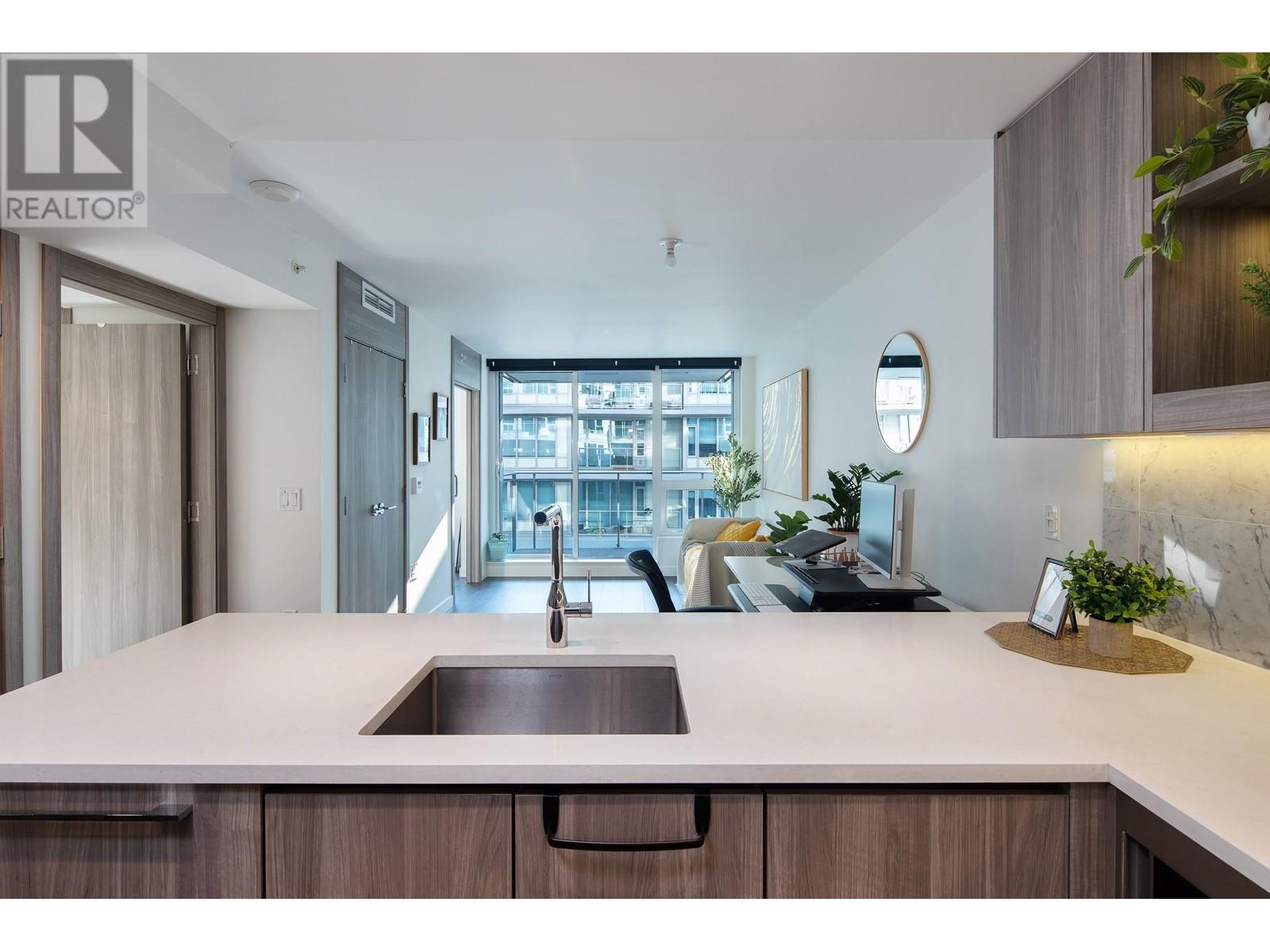 709 455 Sw Marine Drive, Vancouver, British Columbia  V5X 0H3 - Photo 7 - R2830250