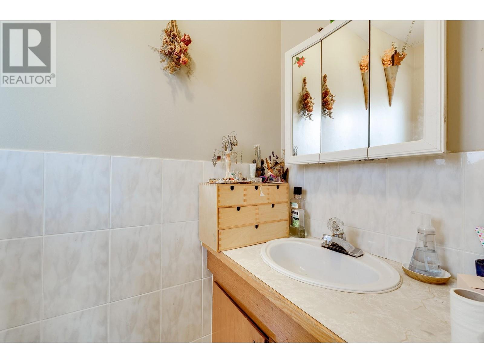 5888 Ormidale Street, Vancouver, British Columbia  V5R 4R3 - Photo 15 - R2830235