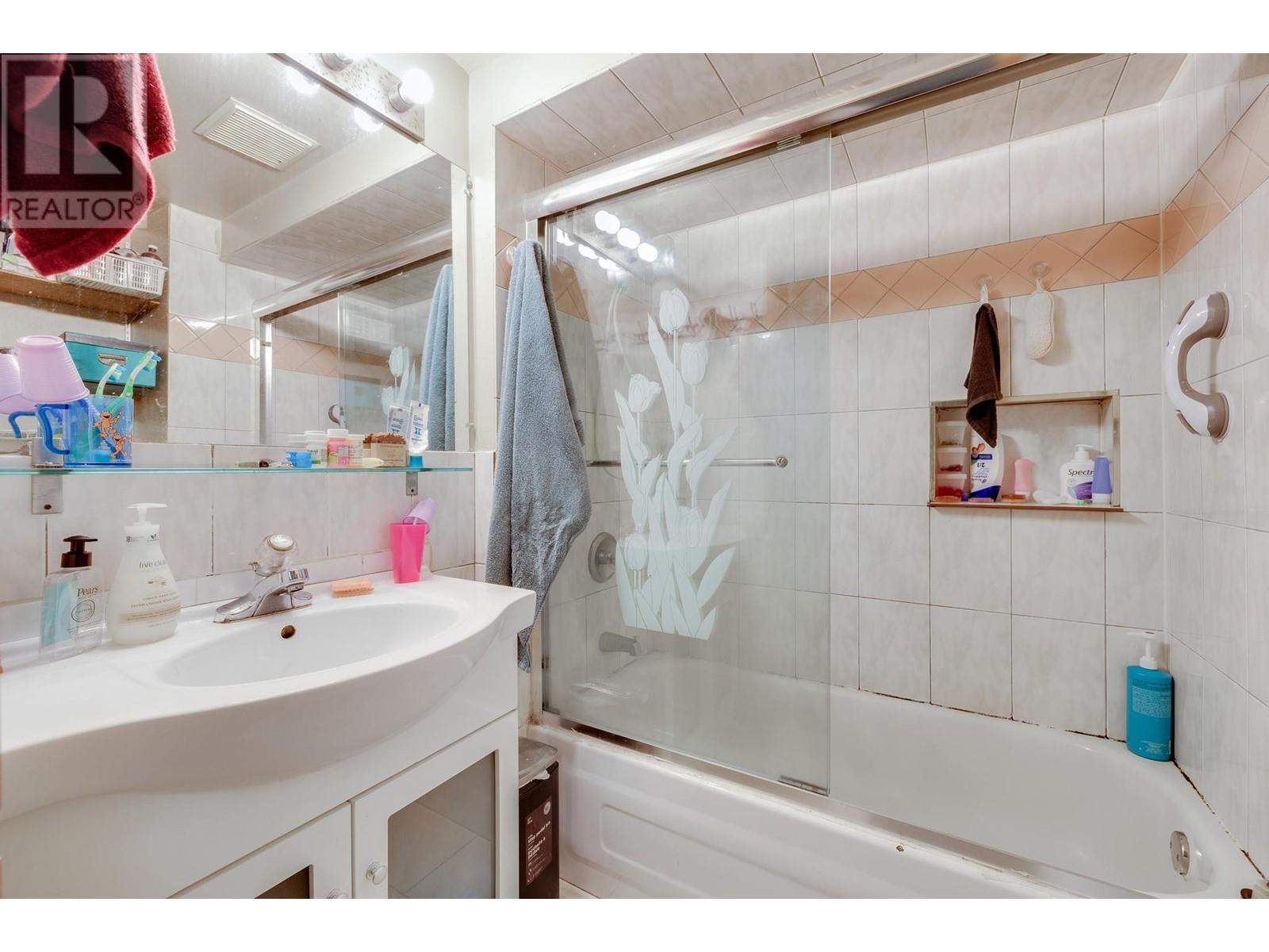 5888 Ormidale Street, Vancouver, British Columbia  V5R 4R3 - Photo 25 - R2830235