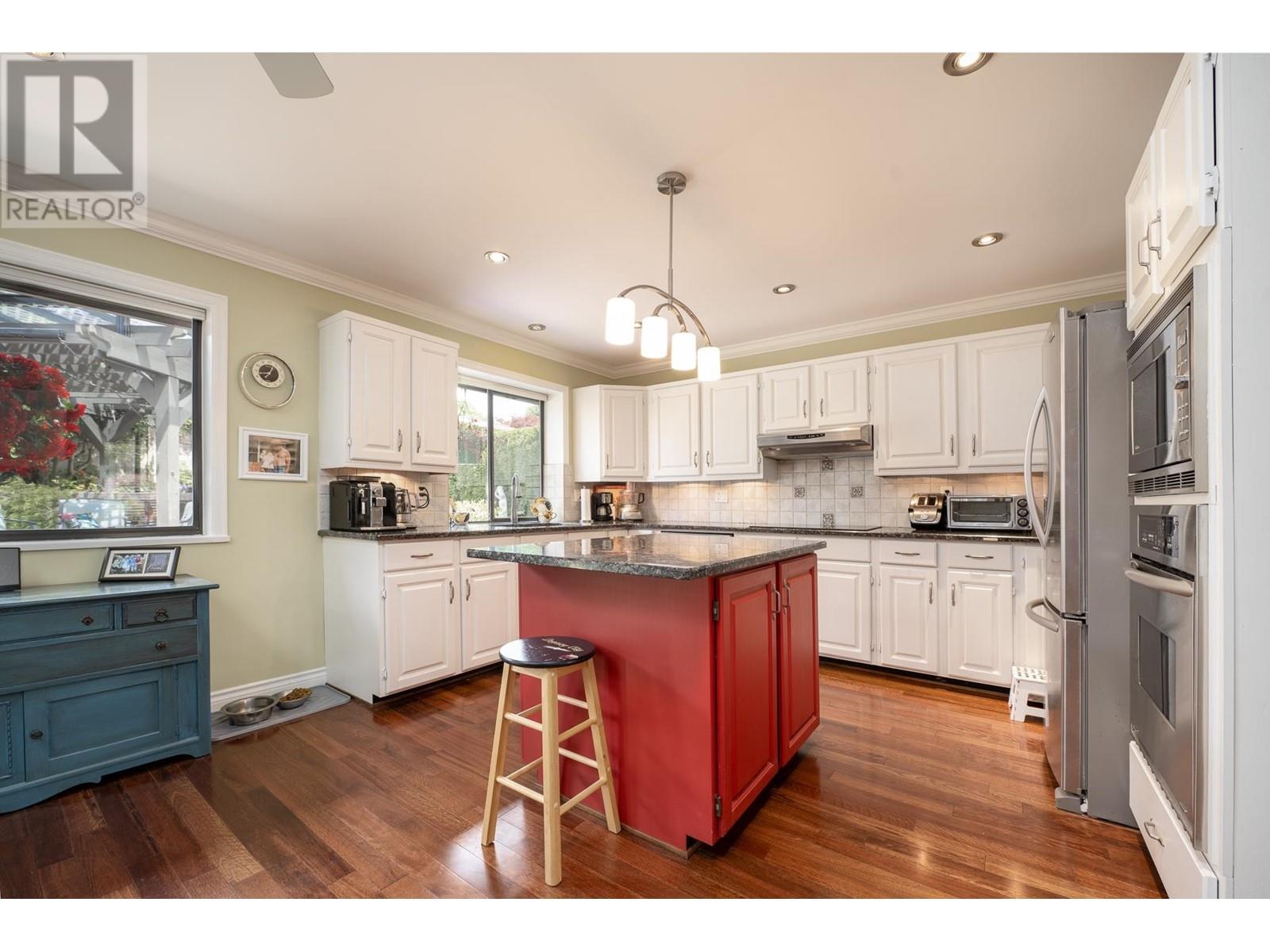 5801 Goldenrod Crescent, Delta, British Columbia  V4L 2J1 - Photo 4 - R2830253