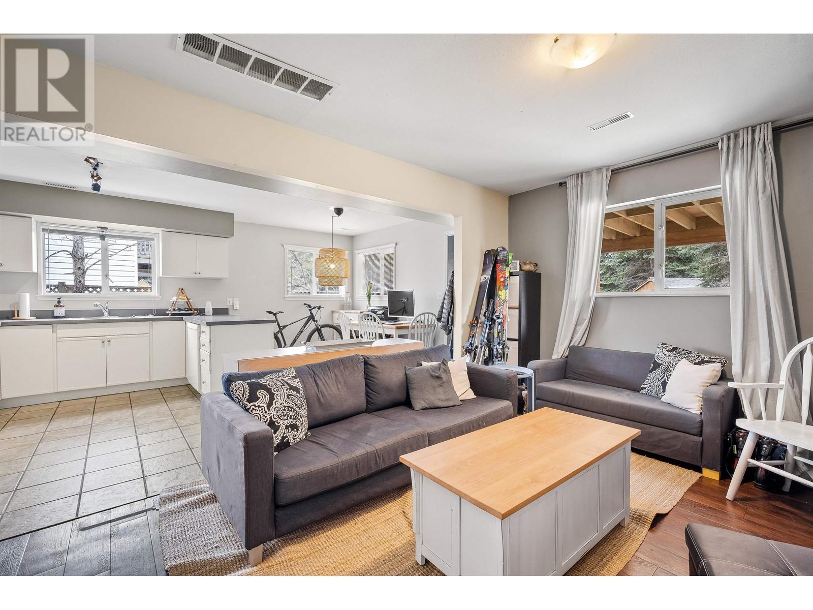 7392 Larch Street, Pemberton, British Columbia  V0N 2L0 - Photo 20 - R2830283