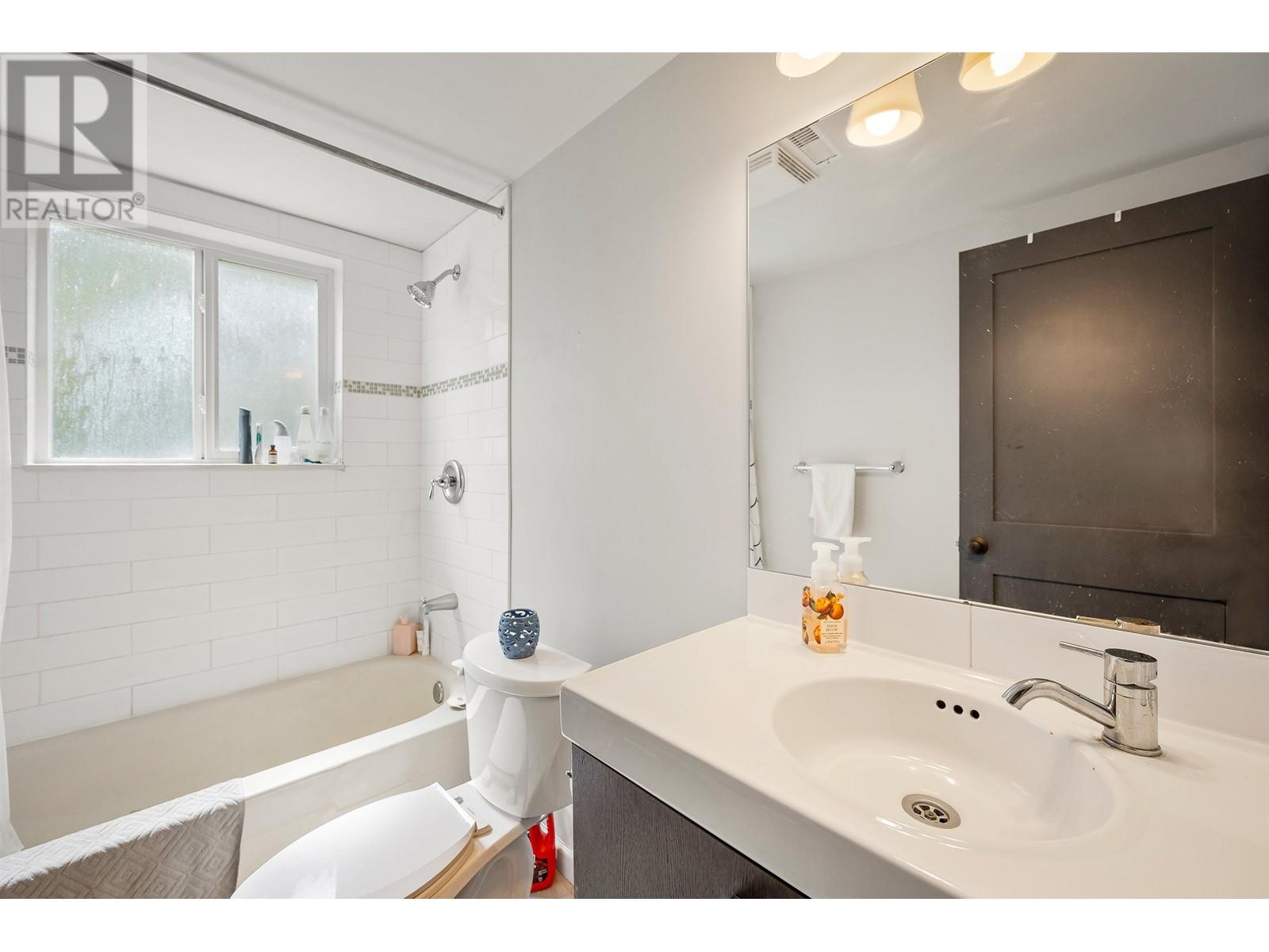7392 Larch Street, Pemberton, British Columbia  V0N 2L0 - Photo 22 - R2830283