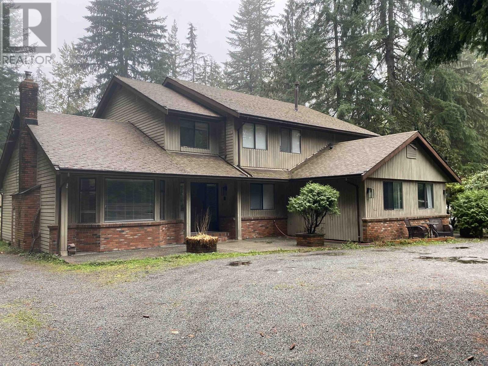 11061 272 STREET, maple ridge, British Columbia