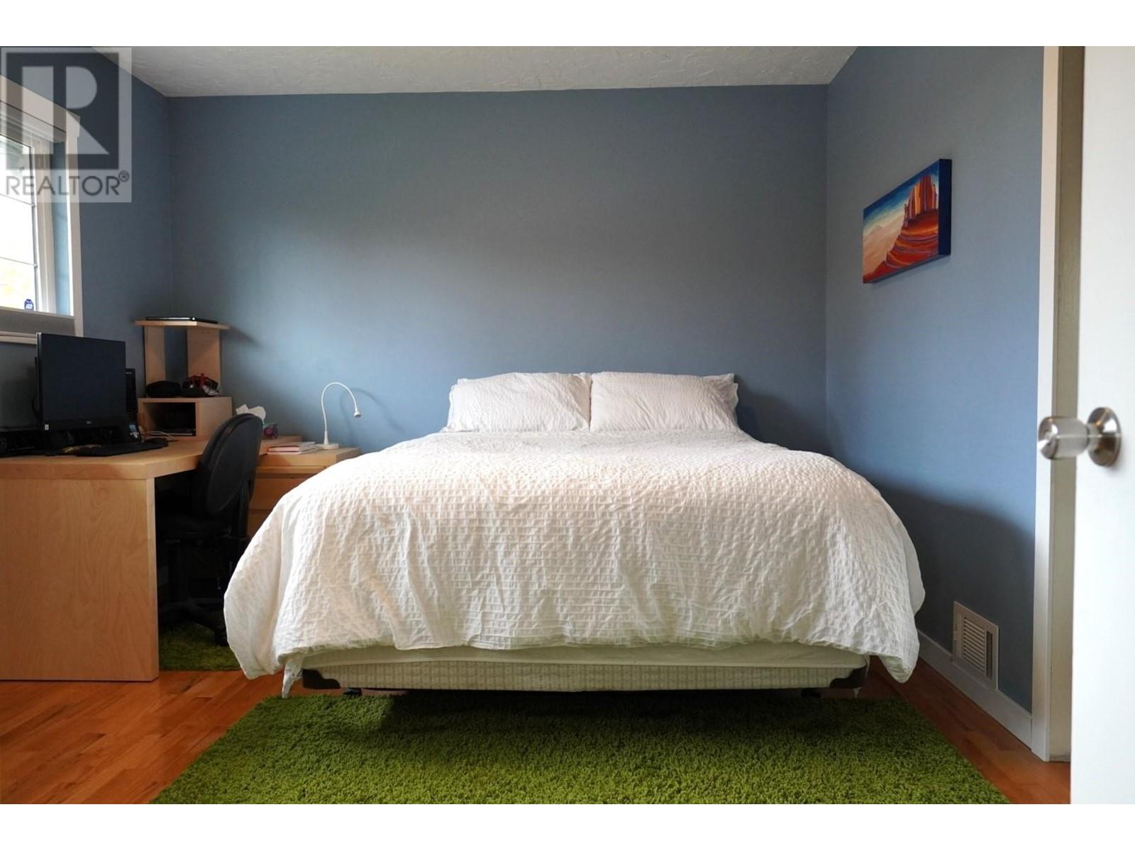 3793 Peter Street, Burnaby, British Columbia  V5J 1N5 - Photo 9 - R2830236