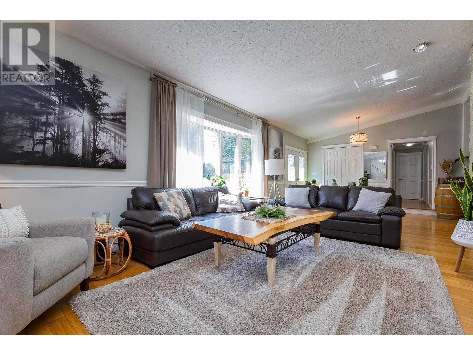 11742 260 Street, Maple Ridge, British Columbia  V2W 2A8 - Photo 13 - R2830203