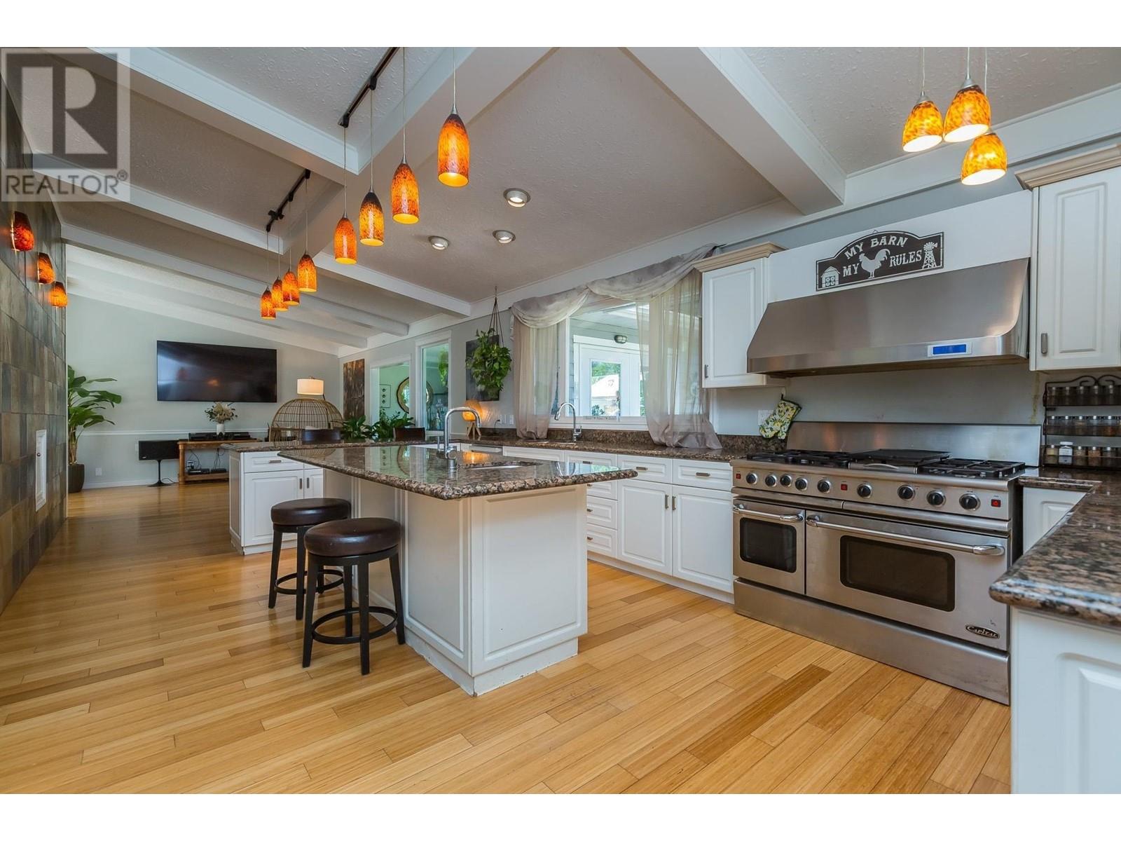 11742 260 Street, Maple Ridge, British Columbia  V2W 2A8 - Photo 24 - R2830203