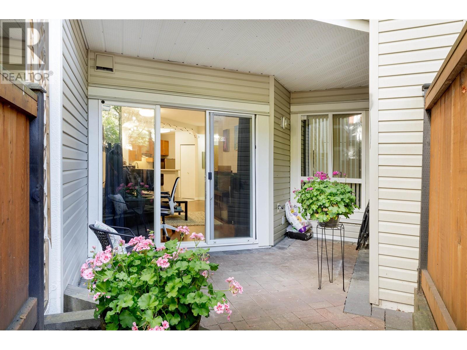 108 6833 Village Grn, Burnaby, British Columbia  V5E 4M1 - Photo 22 - R2830054