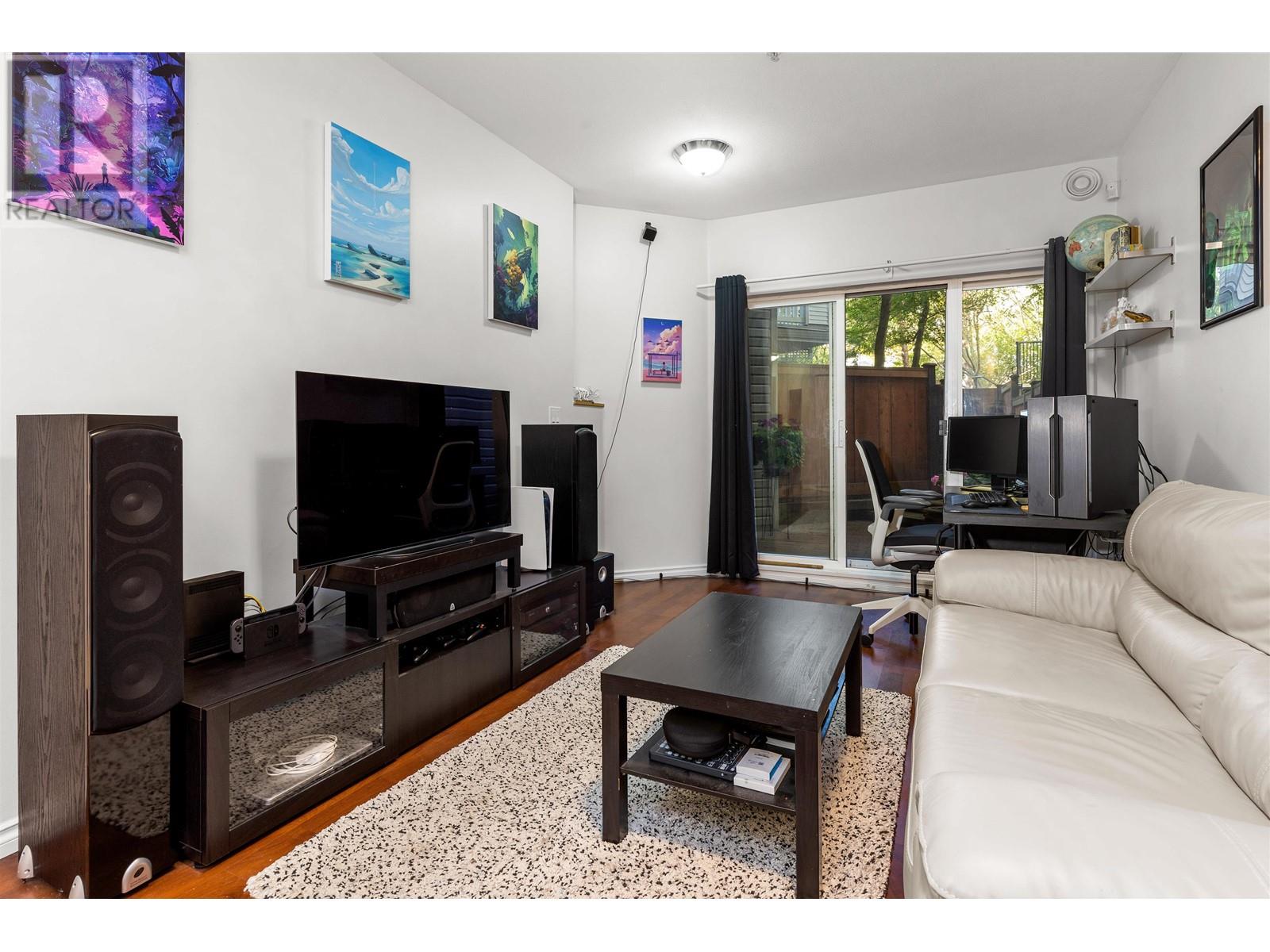 108 6833 Village Grn, Burnaby, British Columbia  V5E 4M1 - Photo 5 - R2830054