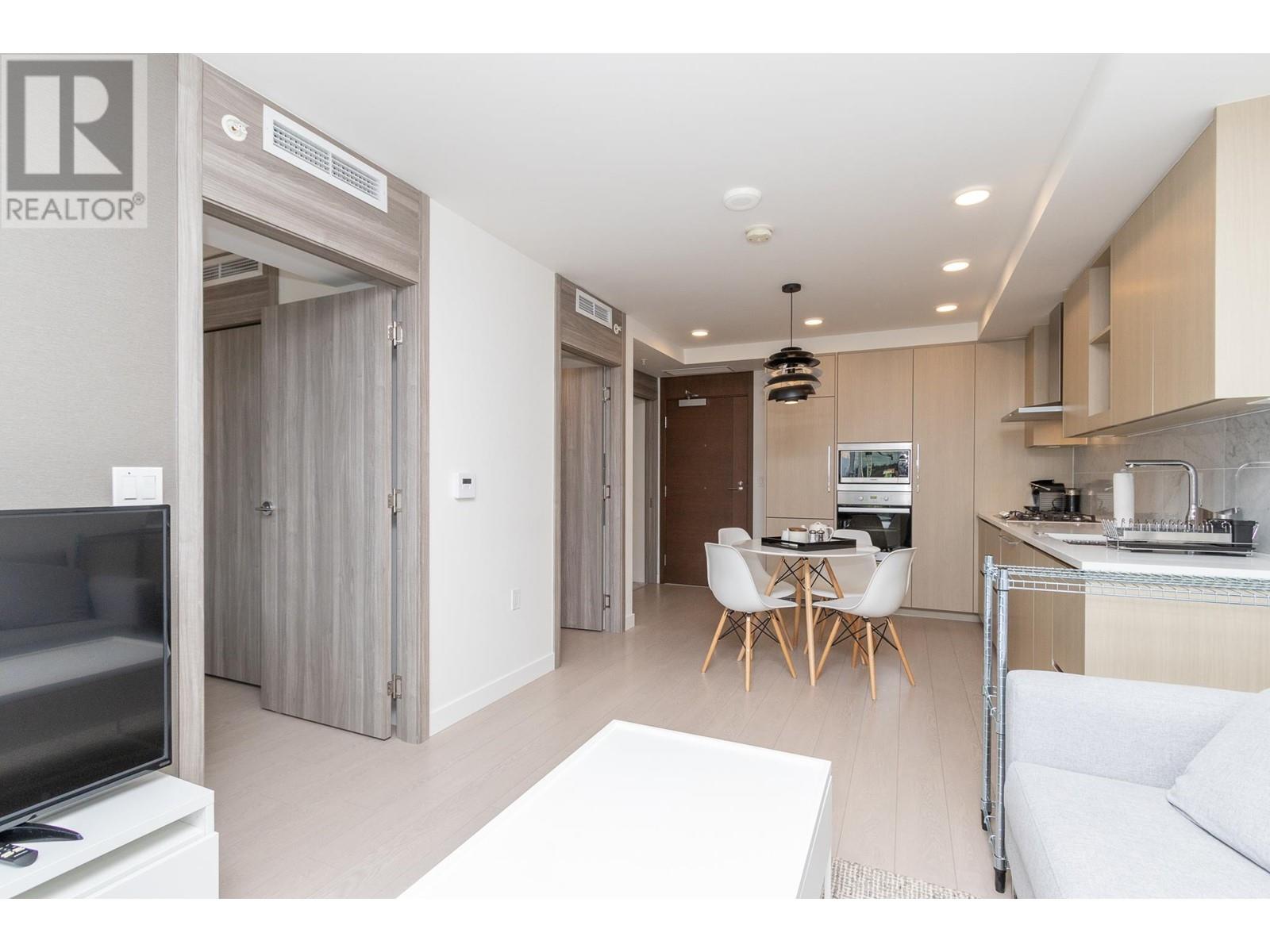 1005 433 Sw Marine Drive, Vancouver, British Columbia  V5X 0H5 - Photo 2 - R2829643