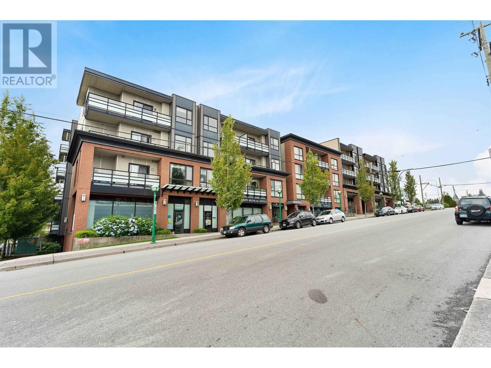 311 7777 Royal Oak Avenue, Burnaby, British Columbia  V5J 4K2 - Photo 2 - R2824562