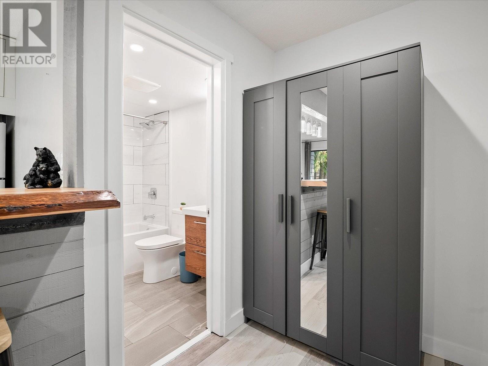 105 A/b 2129 Lake Placid Road, Whistler, British Columbia  V8E 0N4 - Photo 8 - R2830302