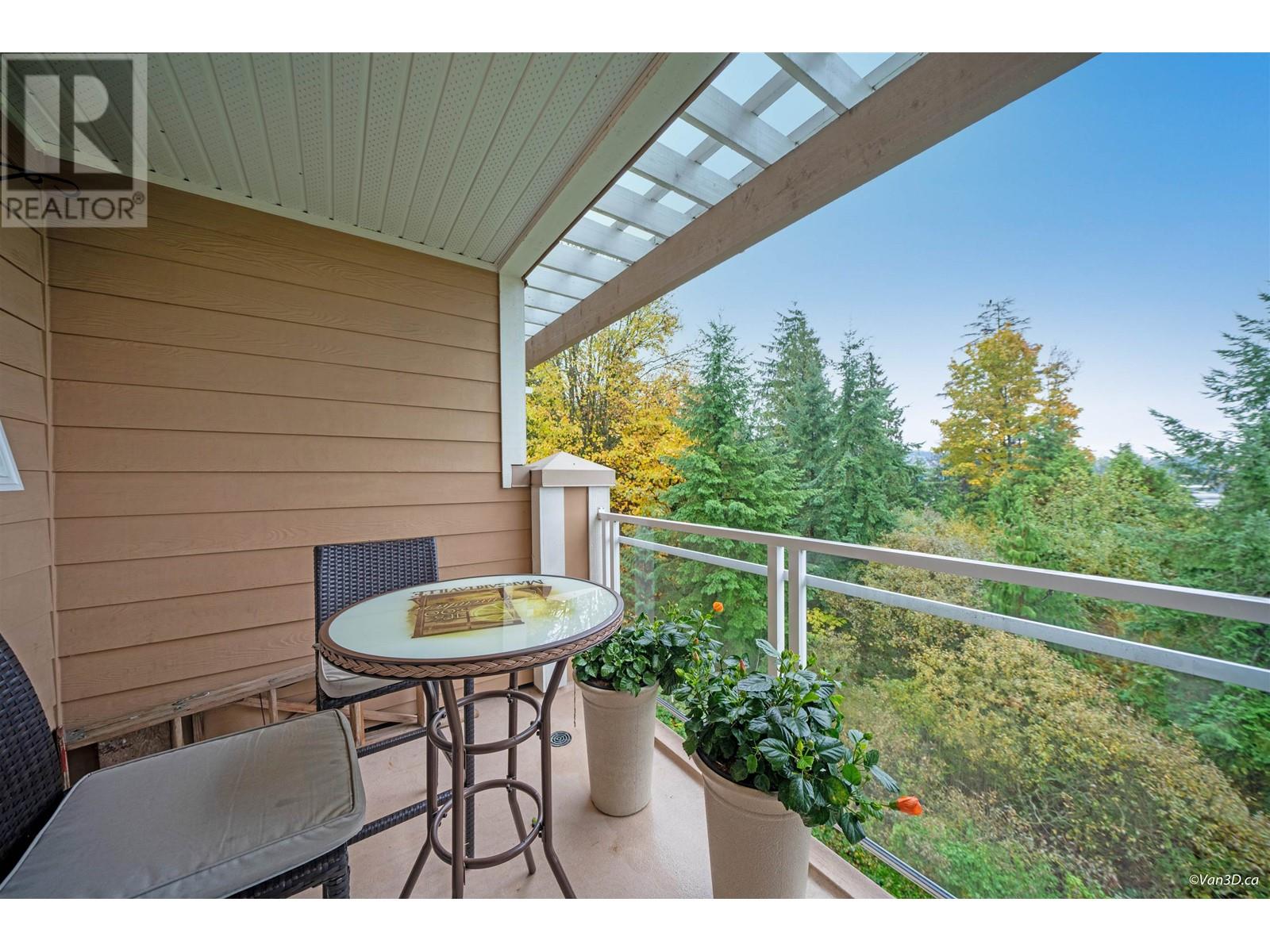 423 3629 Deercrest Drive, North Vancouver, British Columbia  V7G 2S9 - Photo 2 - R2830305