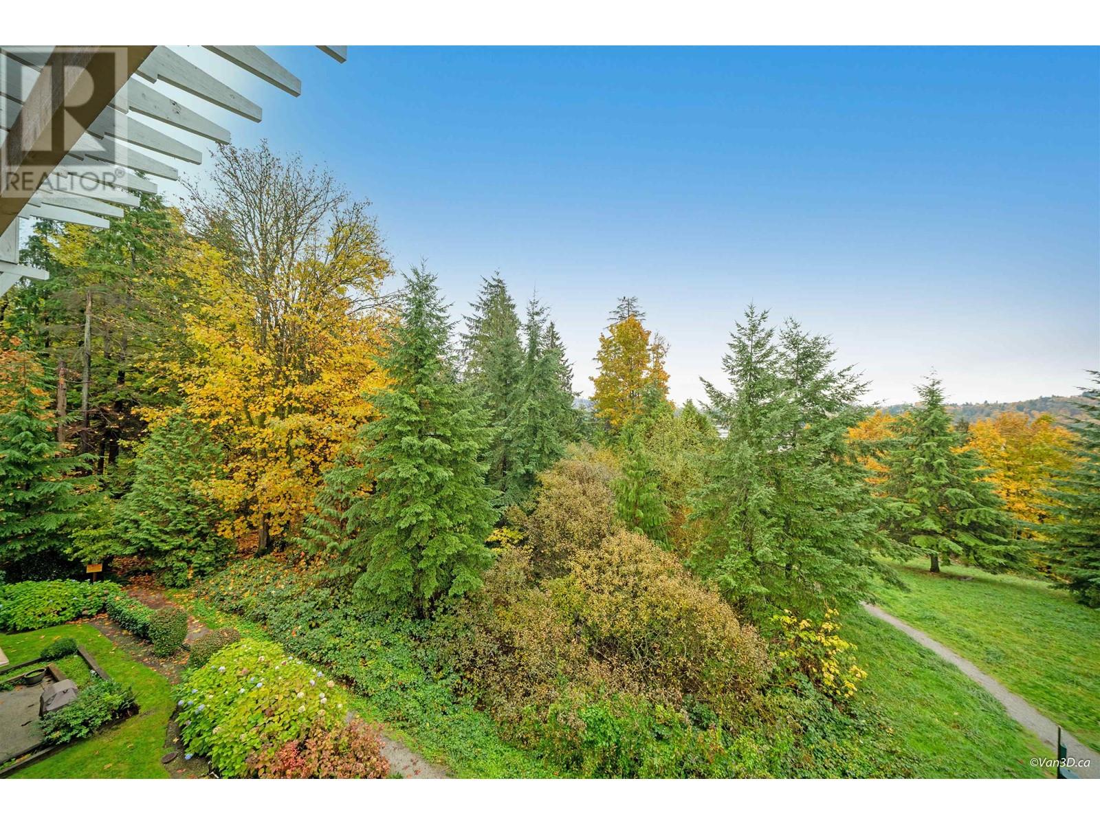 423 3629 Deercrest Drive, North Vancouver, British Columbia  V7G 2S9 - Photo 3 - R2830305