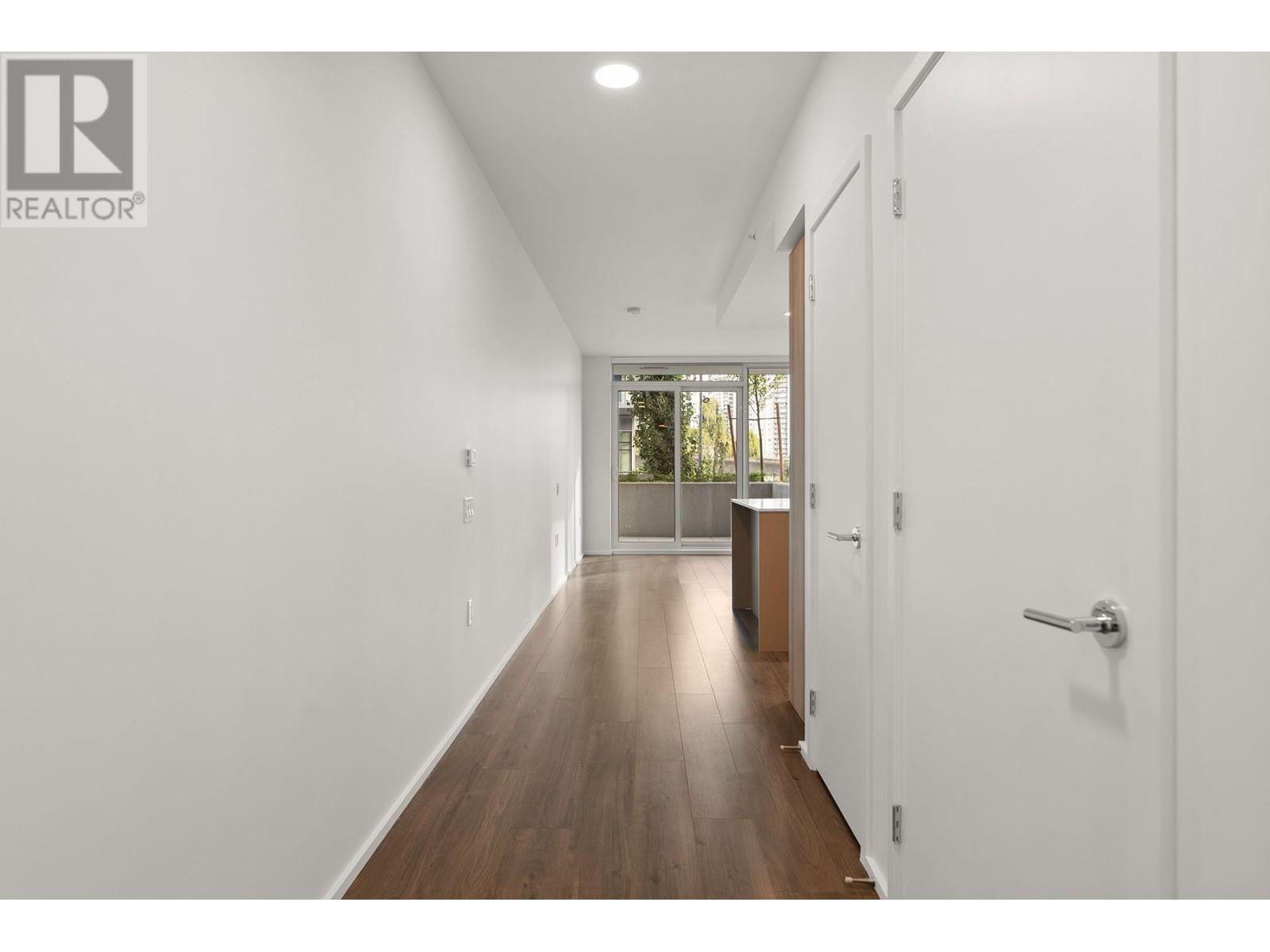 104 3809 Evergreen Place, Burnaby, British Columbia  V3J 0M1 - Photo 6 - R2825438