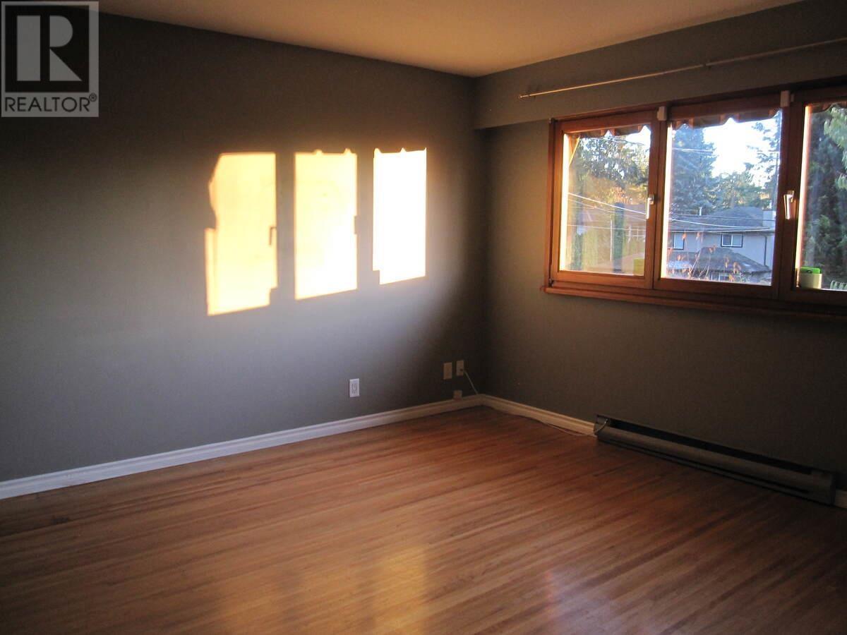 944 Clements Avenue, North Vancouver, British Columbia  V7R 2K7 - Photo 13 - R2830316
