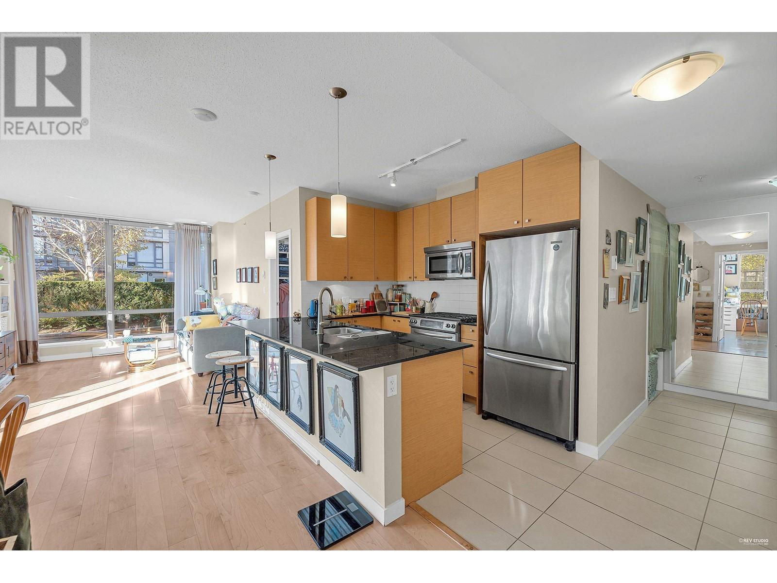 501 7362 Elmbridge Way, Richmond, British Columbia  V6X 0A6 - Photo 3 - R2828728