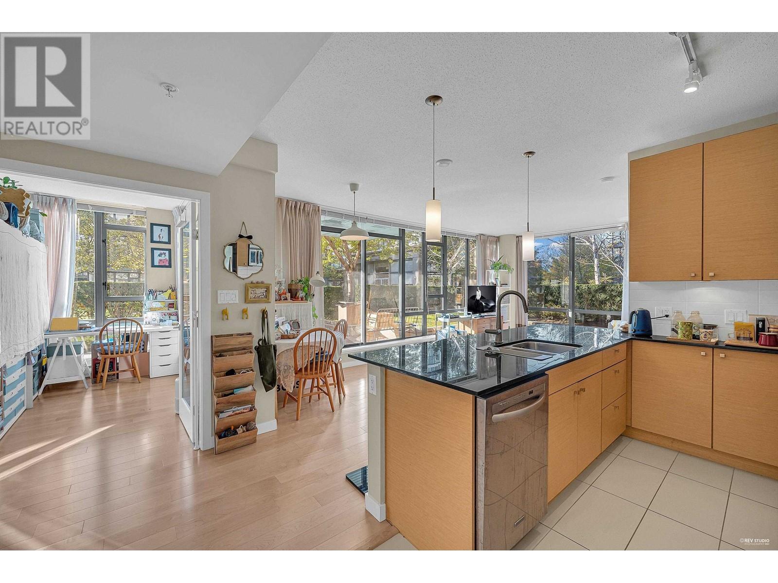 501 7362 Elmbridge Way, Richmond, British Columbia  V6X 0A6 - Photo 4 - R2828728