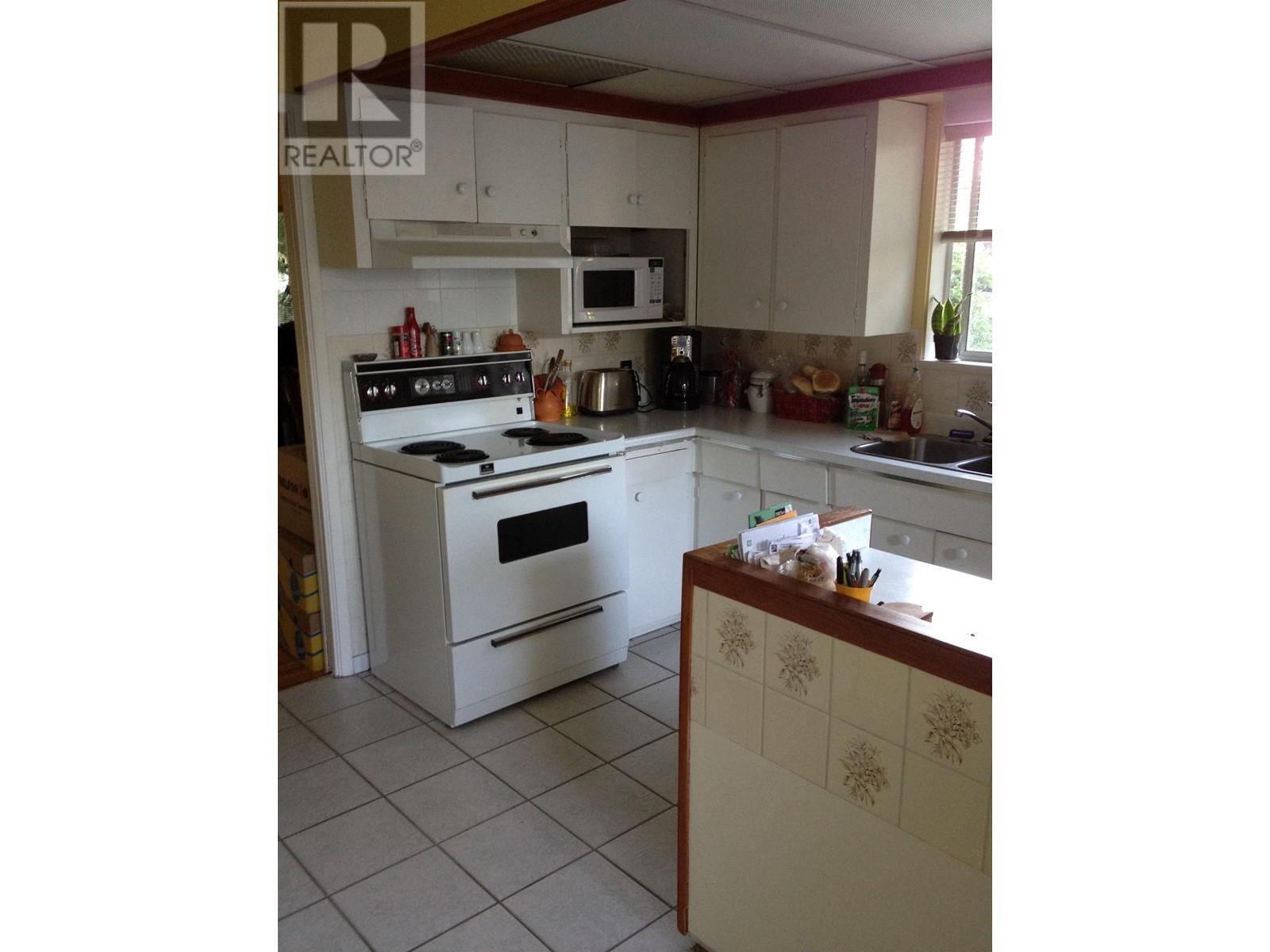5334 6th Avenue, Tsawwassen, British Columbia  V4M 1L5 - Photo 13 - R2829195