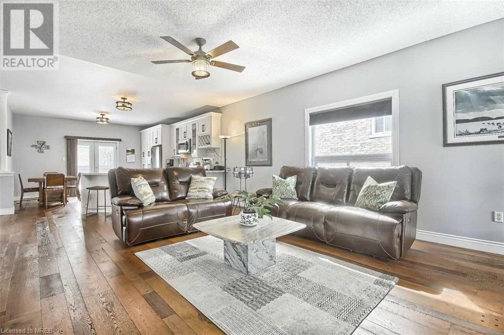 11 Joseph Crescent, Barrie, Ontario  L4N 0X9 - Photo 7 - 40508460