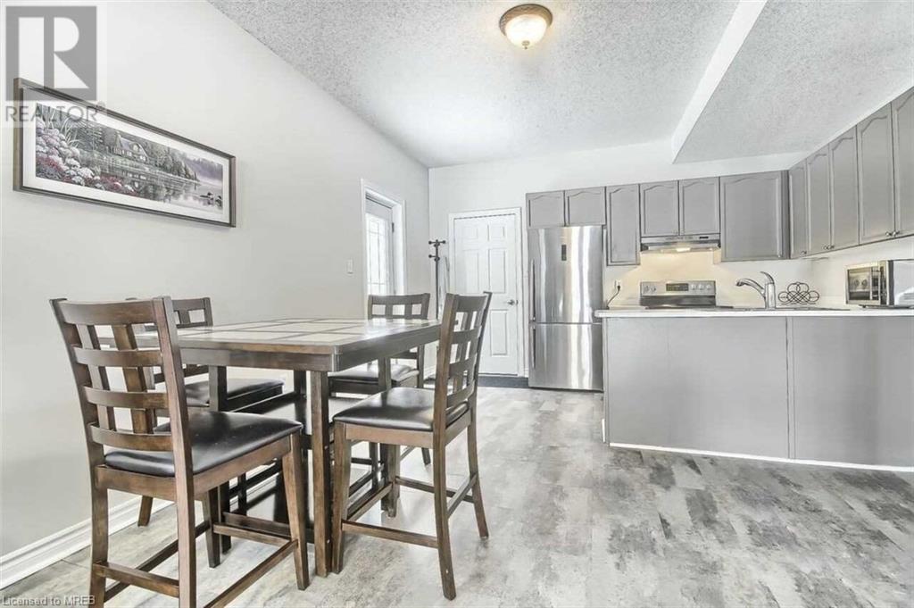 11 Joseph Crescent, Barrie, Ontario  L4N 0X9 - Photo 31 - 40508460