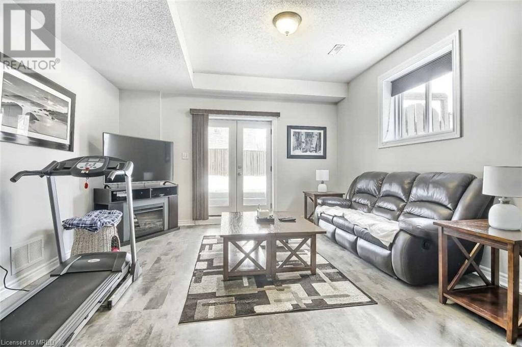 11 Joseph Crescent, Barrie, Ontario  L4N 0X9 - Photo 32 - 40508460