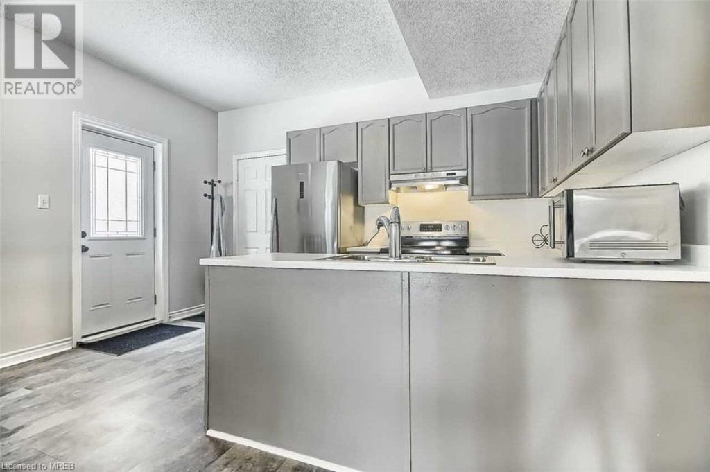 11 Joseph Crescent, Barrie, Ontario  L4N 0X9 - Photo 29 - 40508460