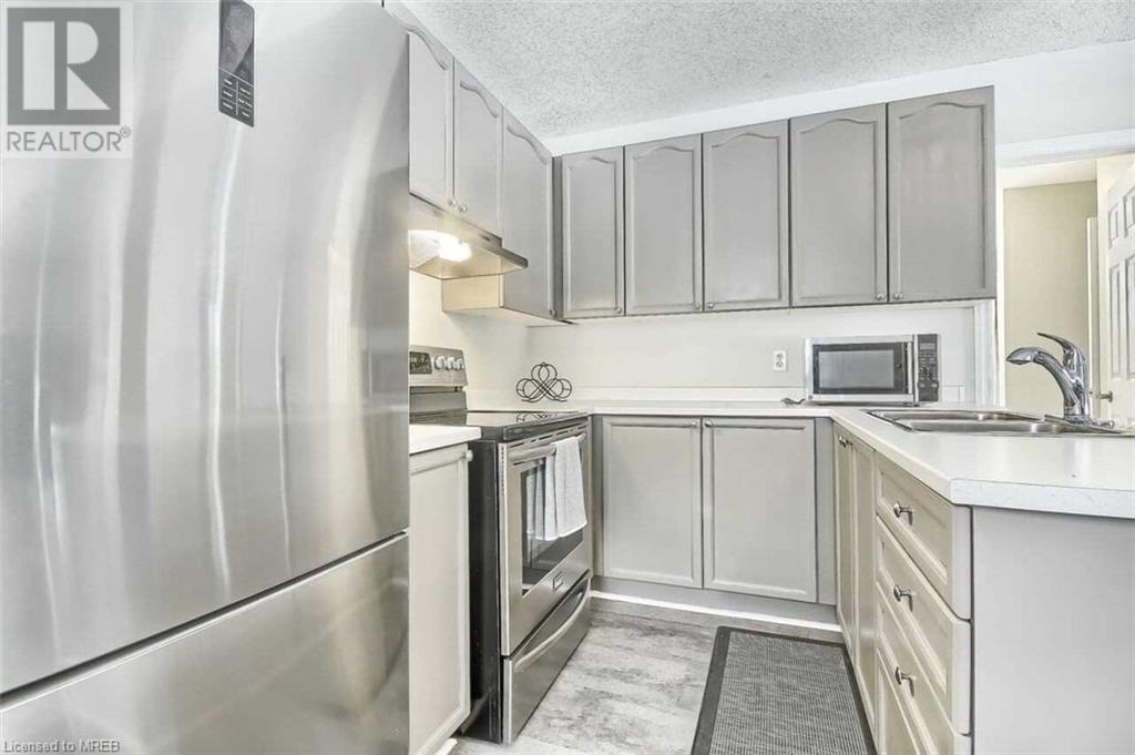 11 Joseph Crescent, Barrie, Ontario  L4N 0X9 - Photo 30 - 40508460