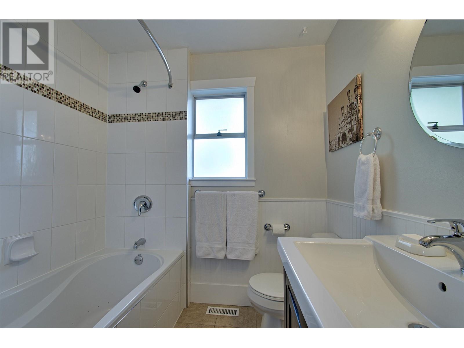 18843 120 Avenue, Pitt Meadows, British Columbia  V3Y 1W5 - Photo 18 - R2825052