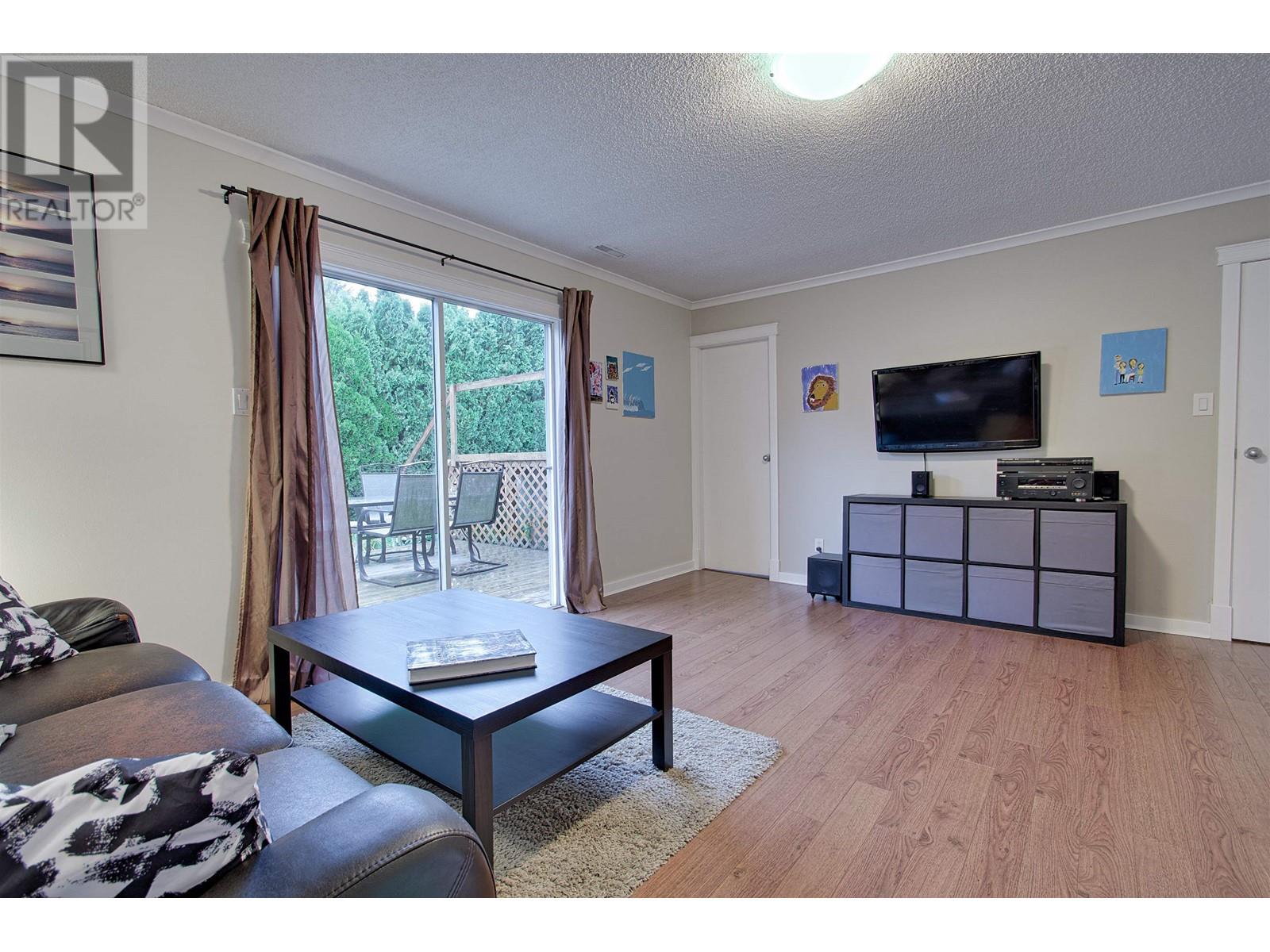 18843 120 Avenue, Pitt Meadows, British Columbia  V3Y 1W5 - Photo 11 - R2825052