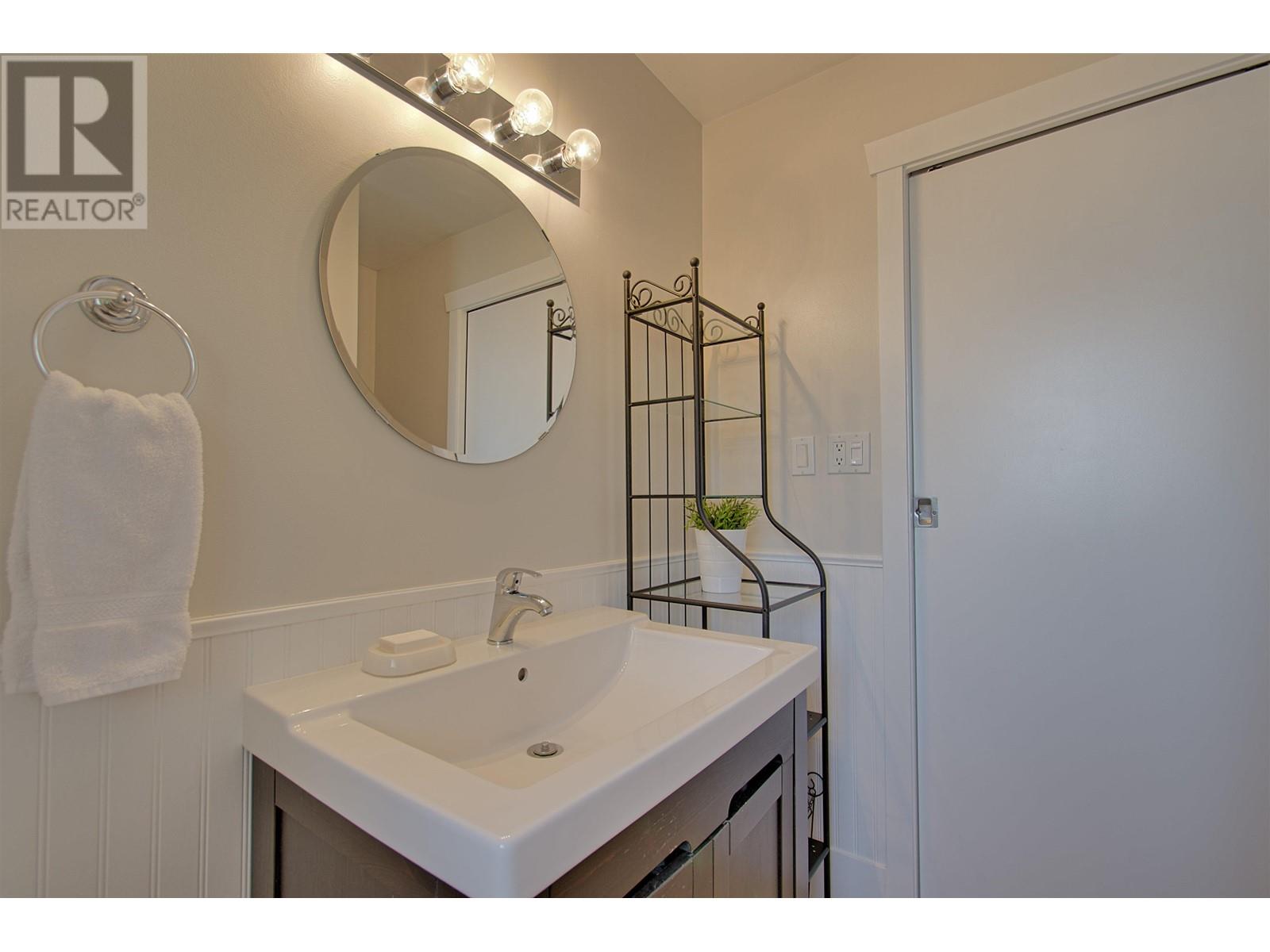 18843 120 Avenue, Pitt Meadows, British Columbia  V3Y 1W5 - Photo 19 - R2825052