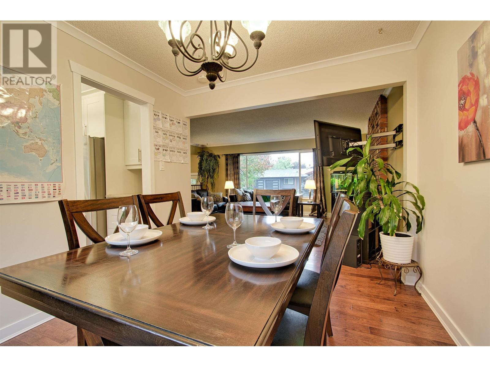 18843 120 Avenue, Pitt Meadows, British Columbia  V3Y 1W5 - Photo 6 - R2825052