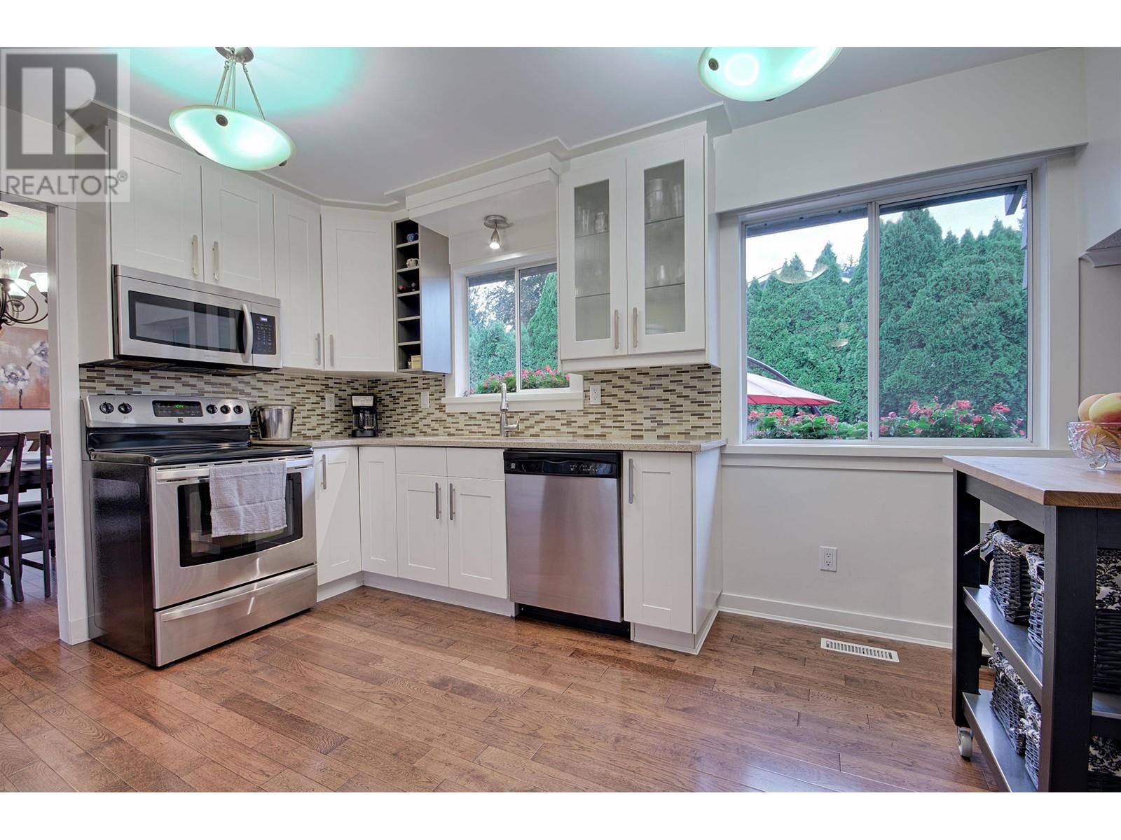 18843 120 Avenue, Pitt Meadows, British Columbia  V3Y 1W5 - Photo 7 - R2825052
