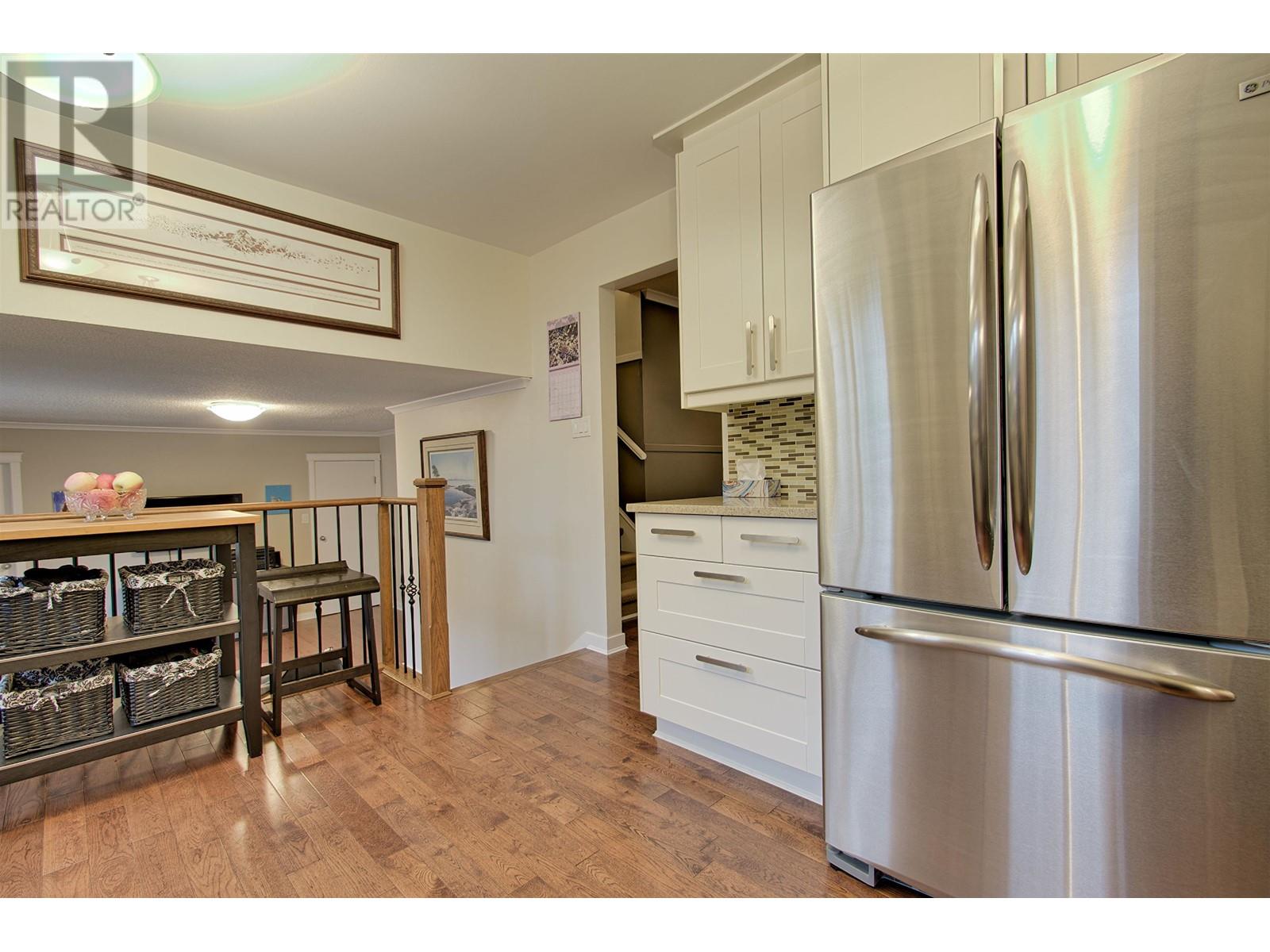 18843 120 Avenue, Pitt Meadows, British Columbia  V3Y 1W5 - Photo 9 - R2825052