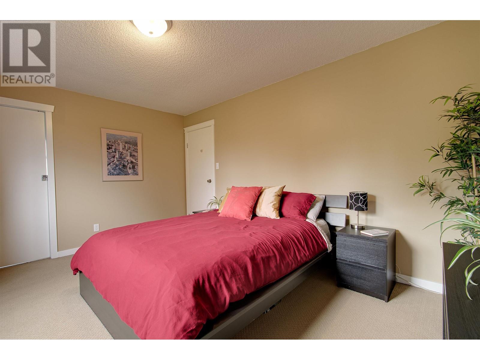 18843 120 Avenue, Pitt Meadows, British Columbia  V3Y 1W5 - Photo 17 - R2825052