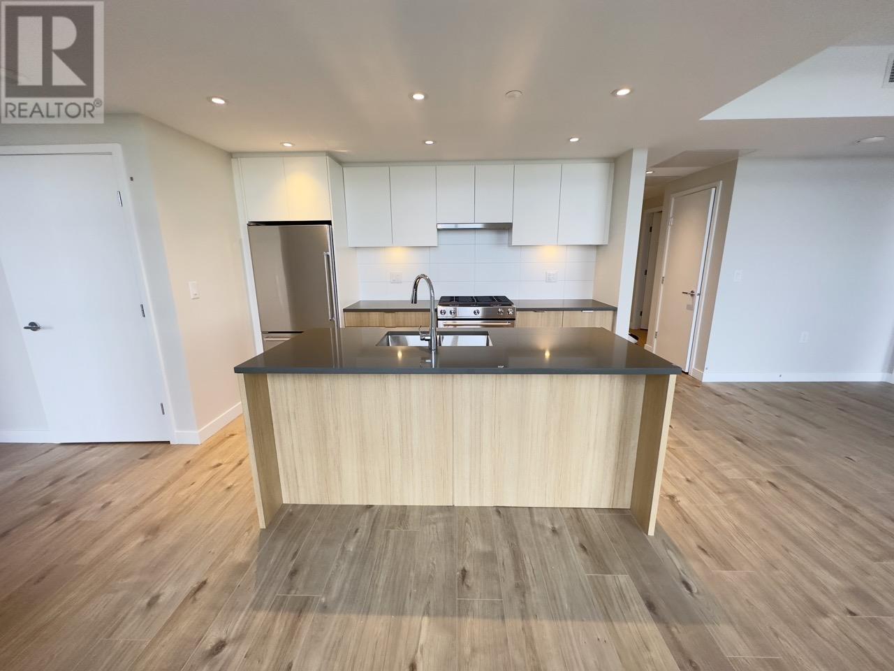 1401 3430 E Kent Avenue South, Vancouver, British Columbia  V0V 0V0 - Photo 4 - R2822328