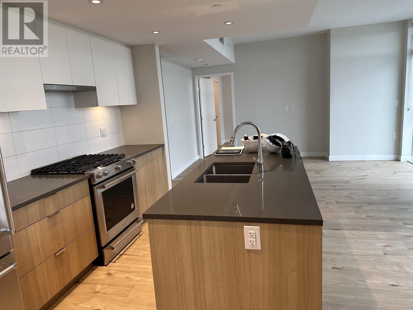 1401 3430 E Kent Avenue South, Vancouver, British Columbia  V0V 0V0 - Photo 5 - R2822328