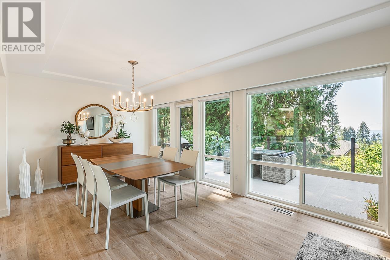4593 Skyline Drive, North Vancouver, British Columbia  V7R 3H5 - Photo 6 - R2830319