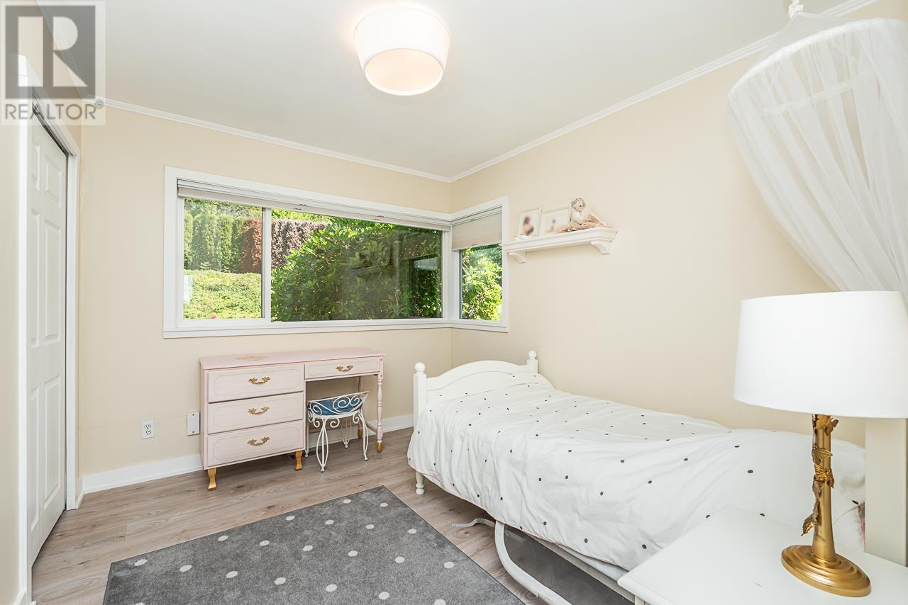 4593 Skyline Drive, North Vancouver, British Columbia  V7R 3H5 - Photo 14 - R2830319