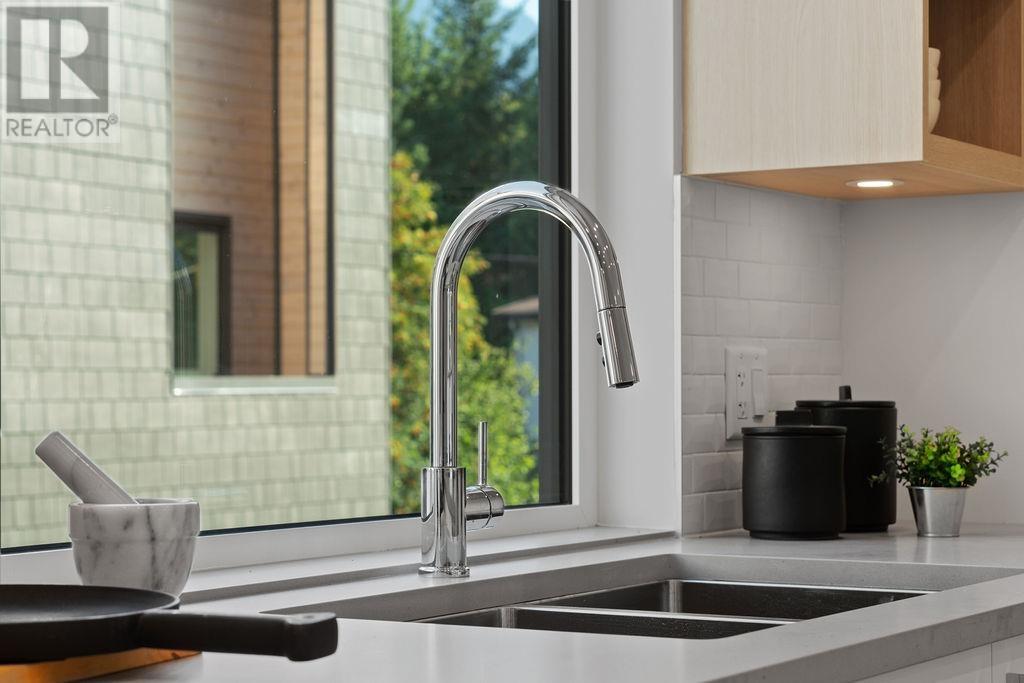 1 1089 Wilson Crescent, Squamish, British Columbia  V8B 0M4 - Photo 16 - R2830186