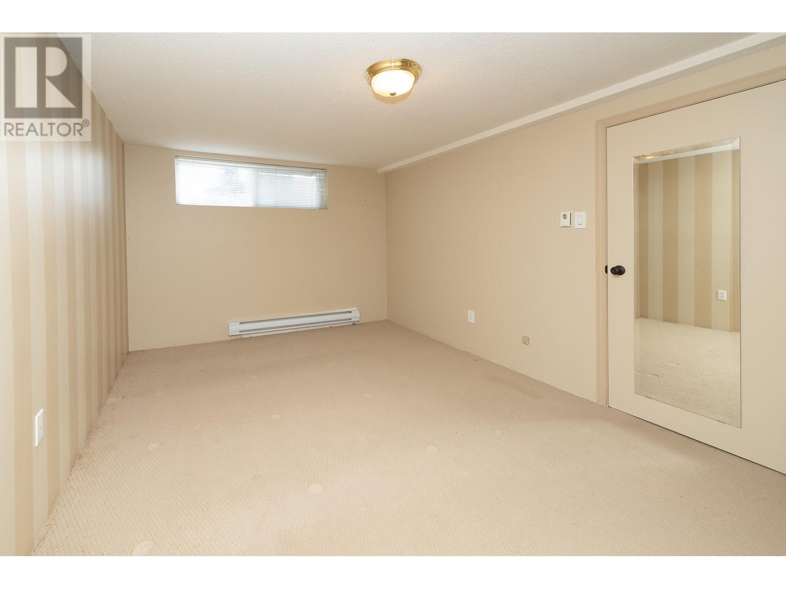 21518 122nd Avenue, Maple Ridge, British Columbia  V2X 3W6 - Photo 36 - R2830041