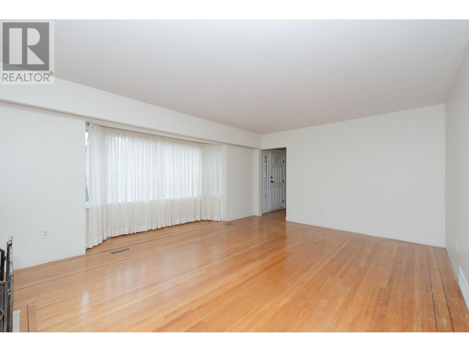 21518 122nd Avenue, Maple Ridge, British Columbia  V2X 3W6 - Photo 33 - R2830041