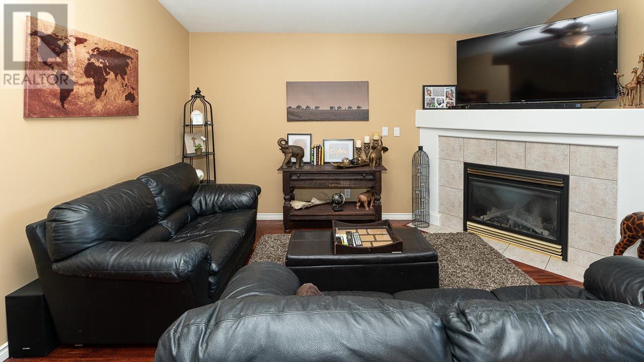20157 123 Avenue, Maple Ridge, British Columbia  V2X 6A7 - Photo 6 - R2815383