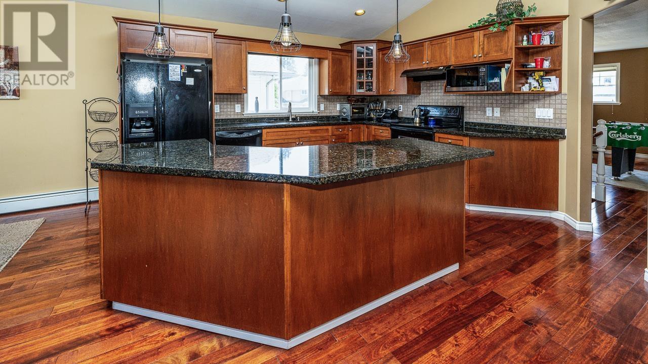 20157 123 Avenue, Maple Ridge, British Columbia  V2X 6A7 - Photo 5 - R2815383