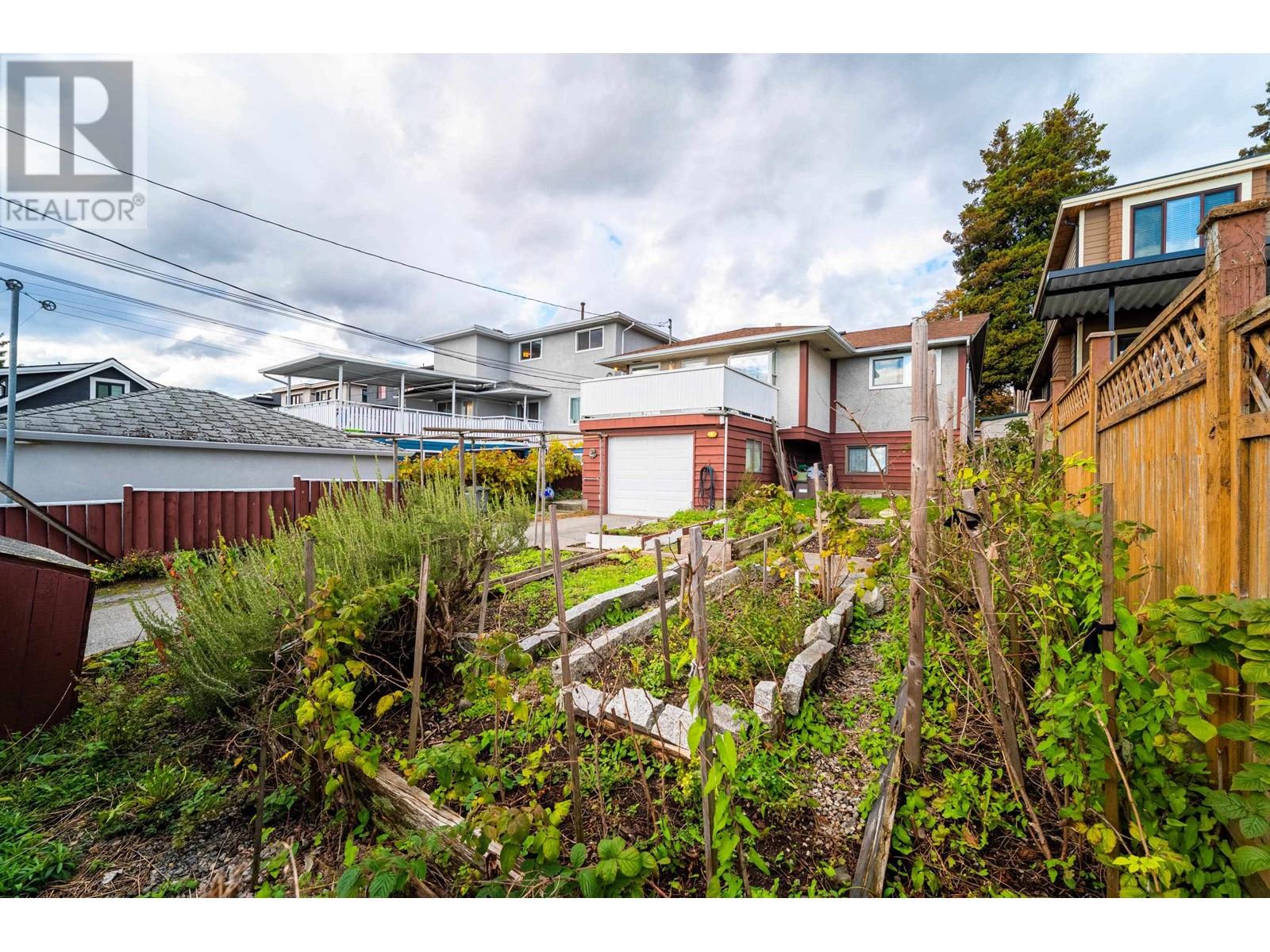 1666 E 58th Avenue, Vancouver, British Columbia  V5P 2C2 - Photo 10 - R2830219
