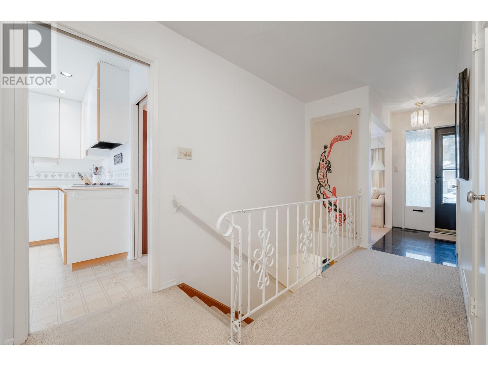 1666 E 58th Avenue, Vancouver, British Columbia  V5P 2C2 - Photo 34 - R2830219