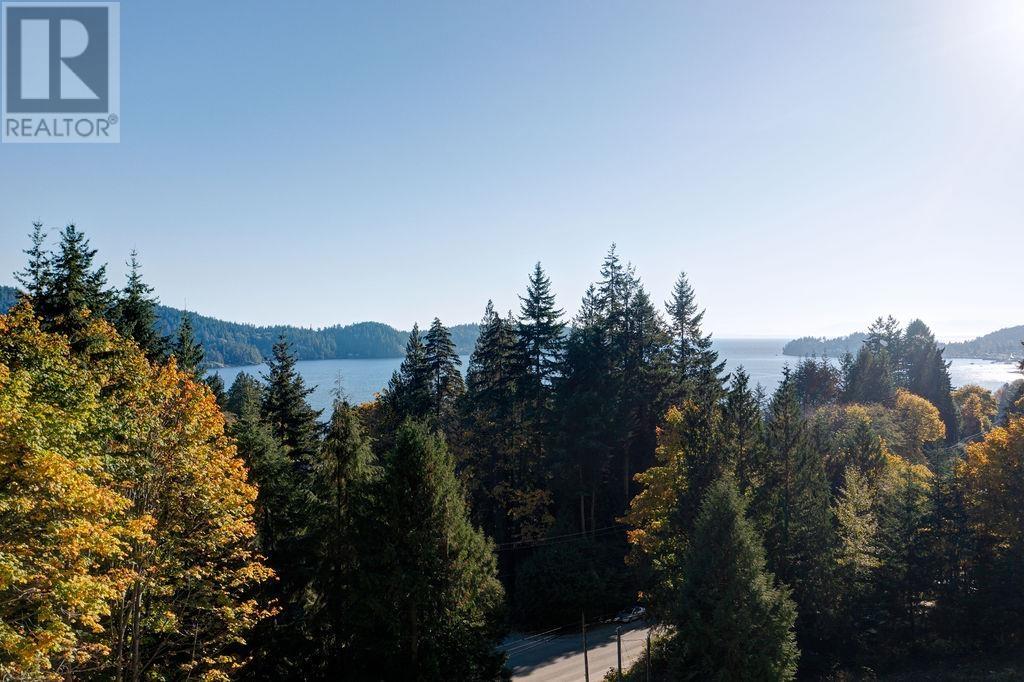 971 Marine Drive, Gibsons, British Columbia  V0N 1V1 - Photo 4 - R2770195