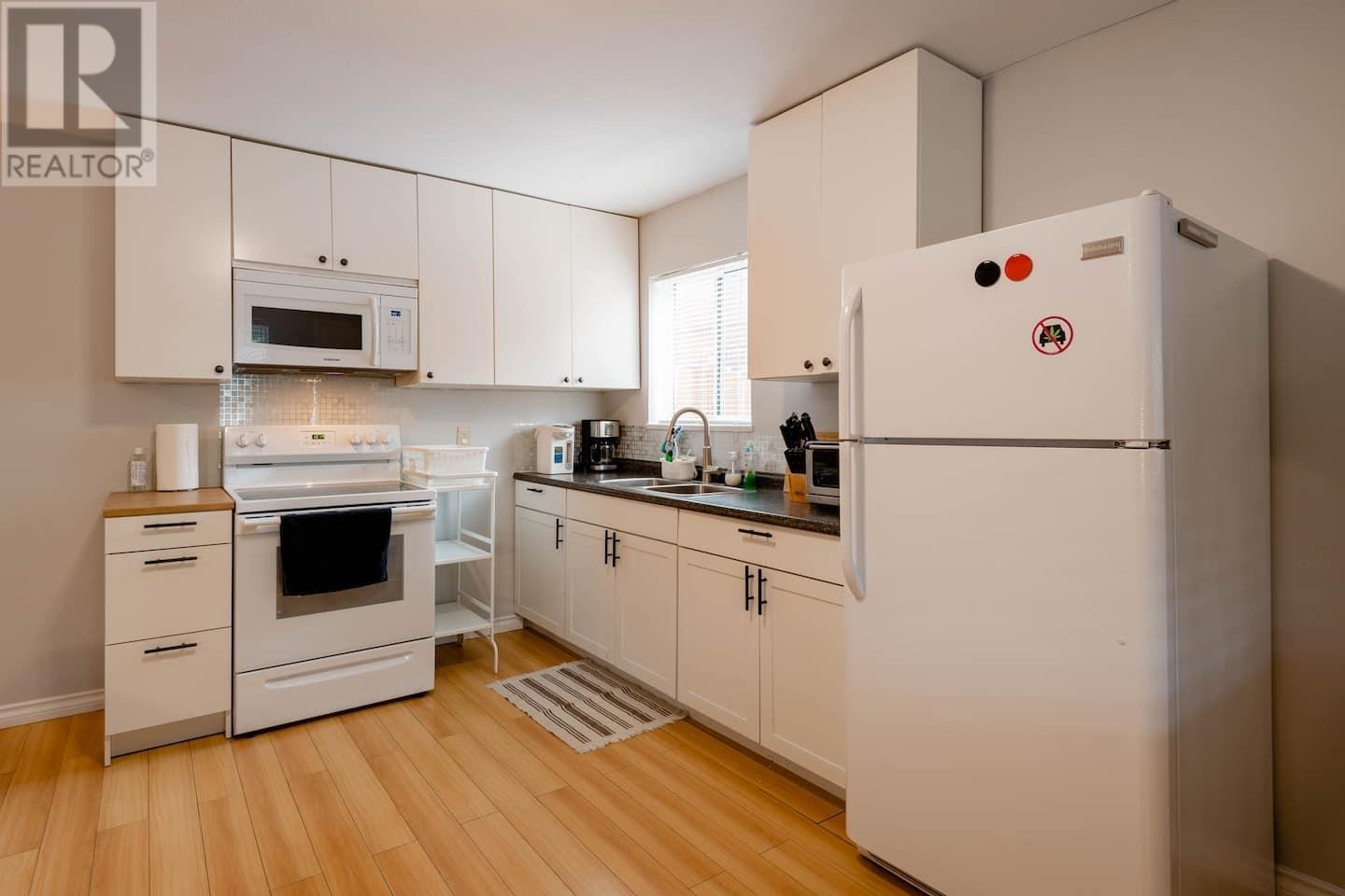 Ground Floor Graham Avenue, Burnaby, British Columbia  V3N 1V9 - Photo 5 - R2820881