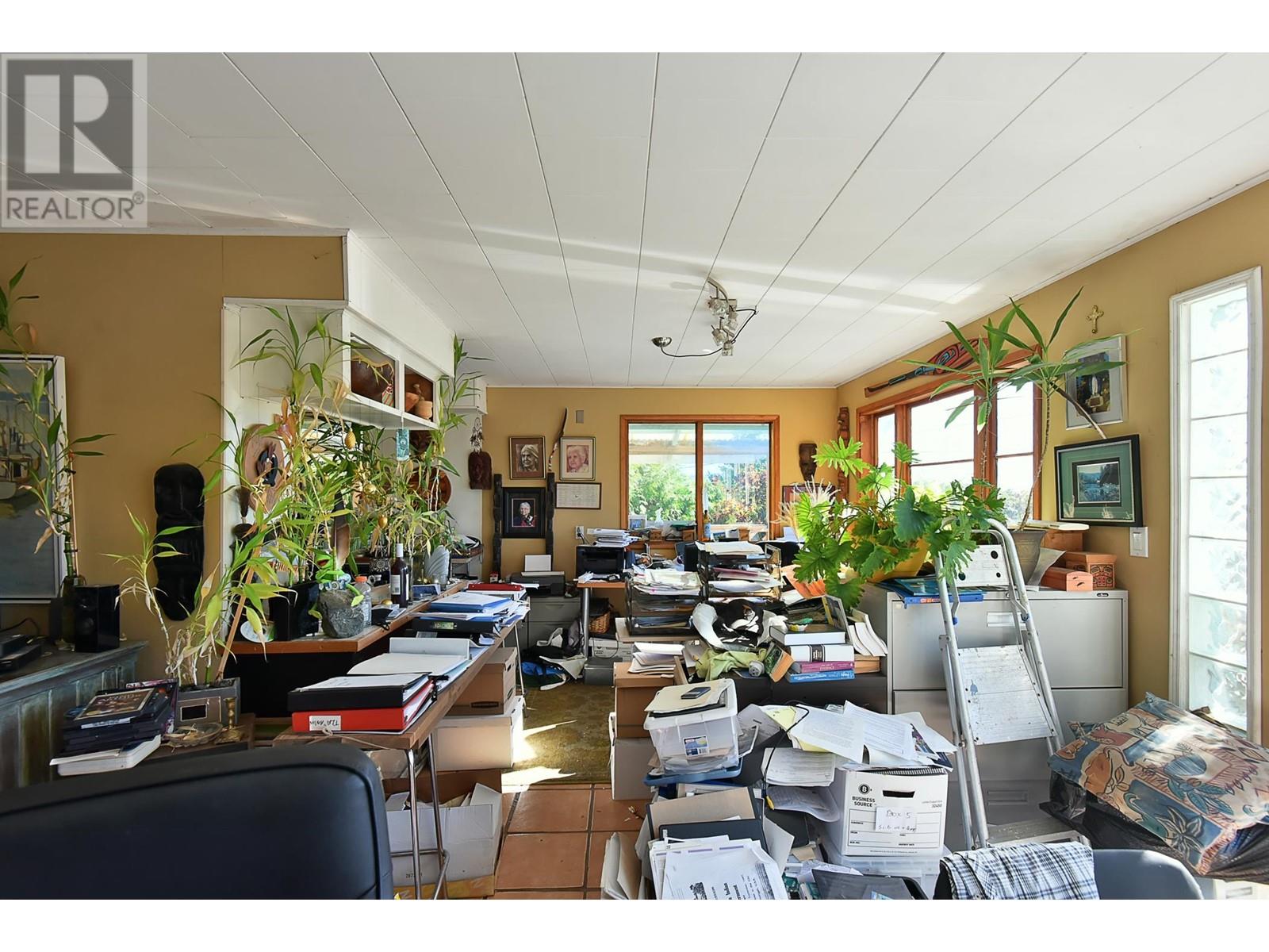 6242 Sunshine Coast Highway, Sechelt, British Columbia  V7Z 0M1 - Photo 15 - R2824425